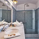 1809 * Fira (Santorini)
